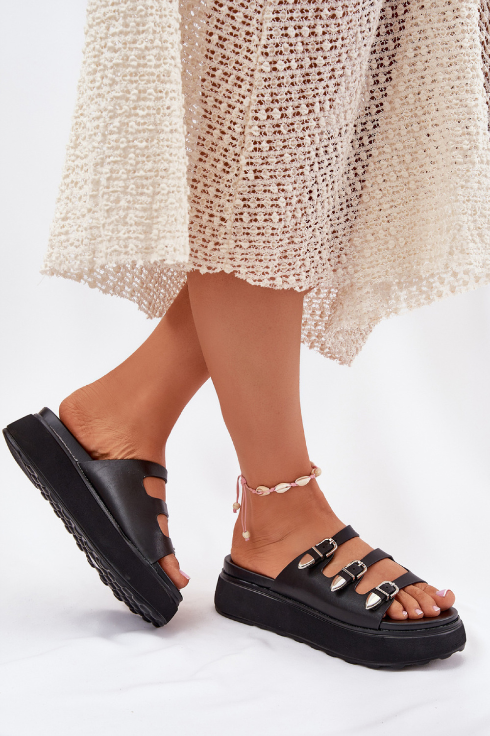Sandał Klapki Model Nimiotte H-11 Black - Step in style - obrazek 3