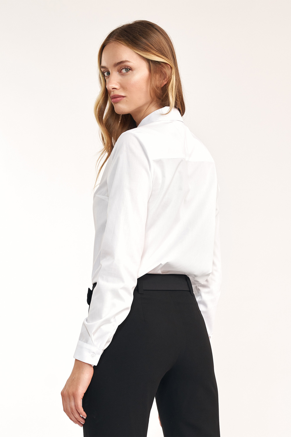 Taliowana biała koszula K76 White - Nife - obrazek 3