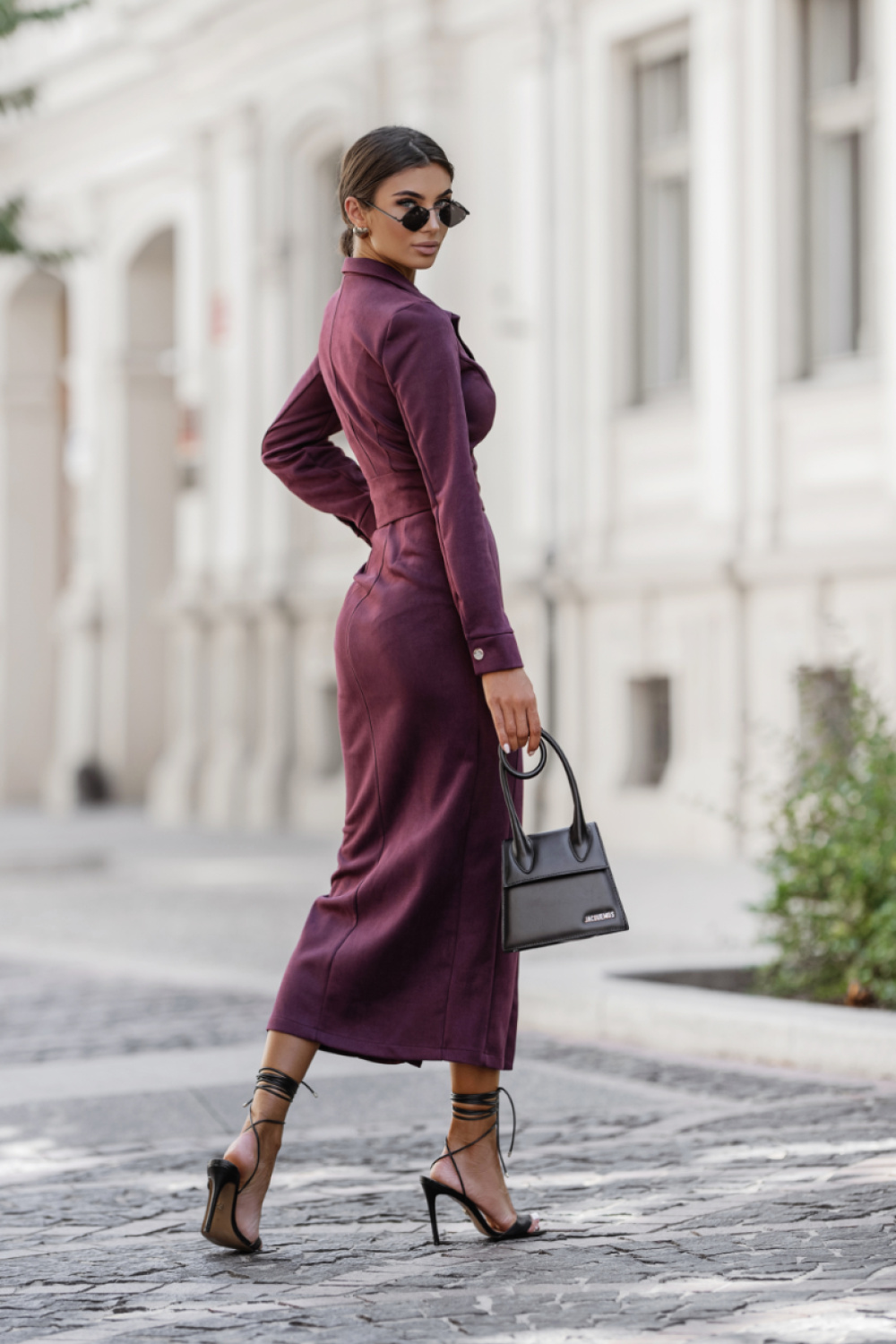 Sukienka Model Ilya 356760167 Bordo - LaBalancia - obrazek 3