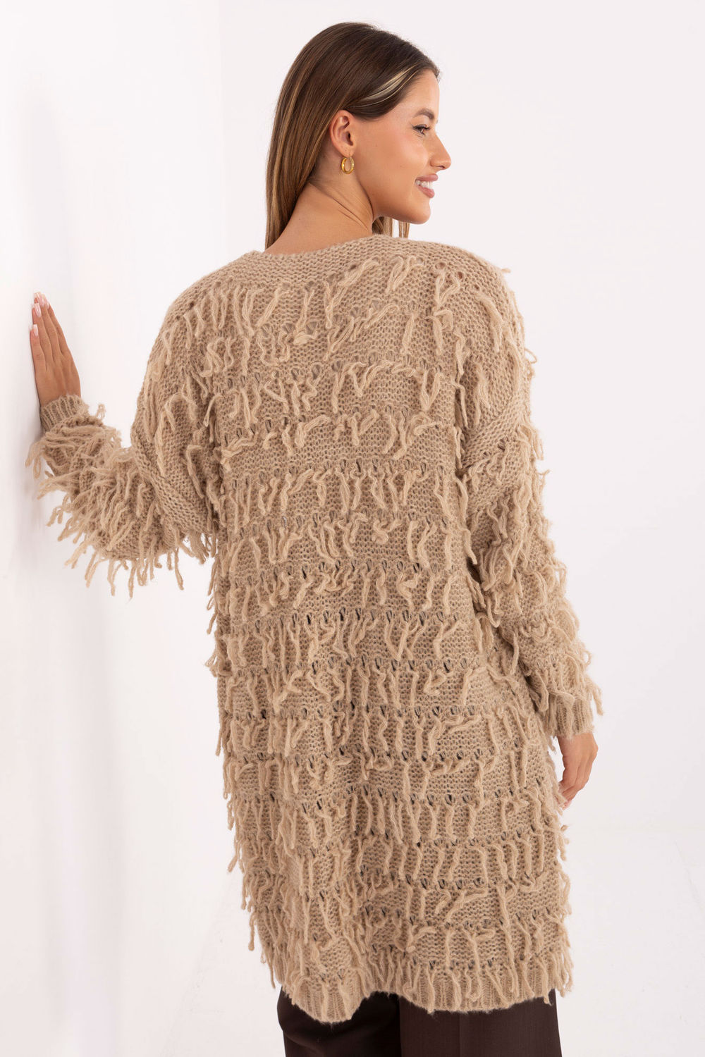 Sweter Kardigan Model MI-SW-0820.85 Beige - Rue Paris - obrazek 3