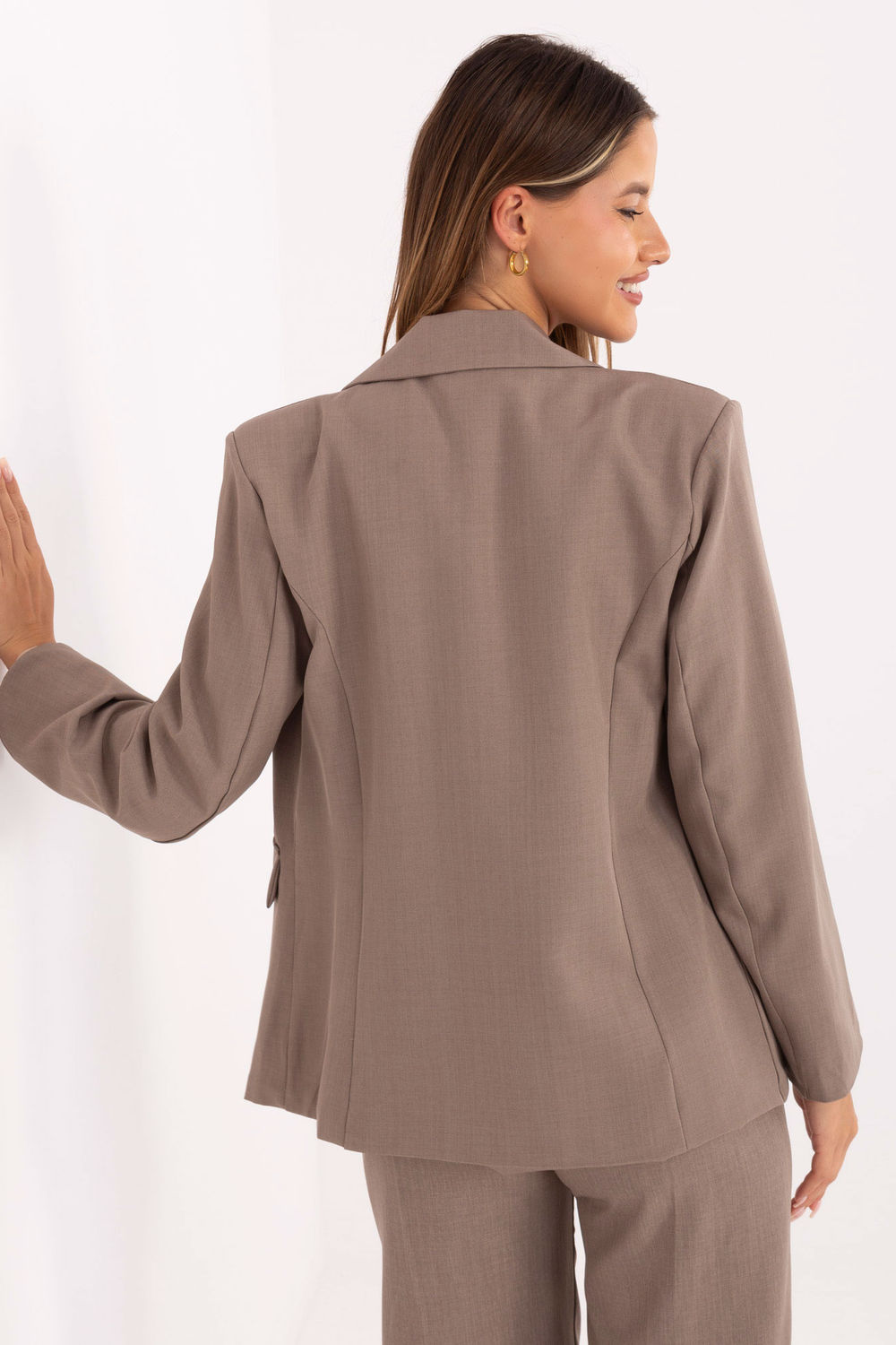 Marynarka Model IT-MA-FL8391.87 Dark Beige - Rue Paris - obrazek 3