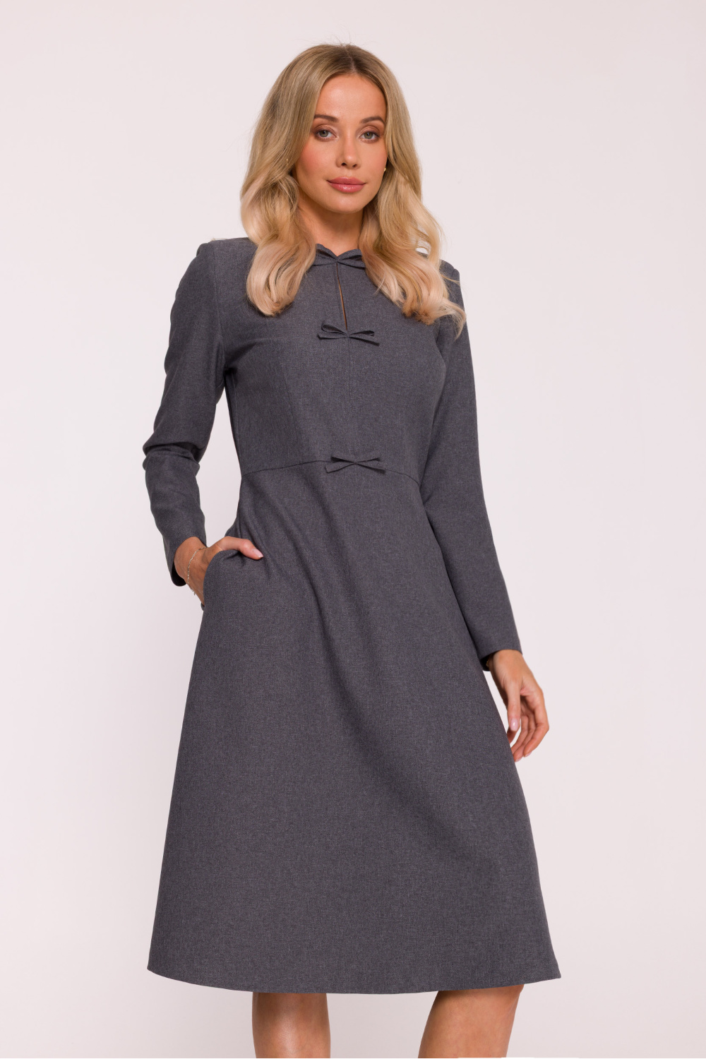 Sukienka Model S413 Grey - Stylove