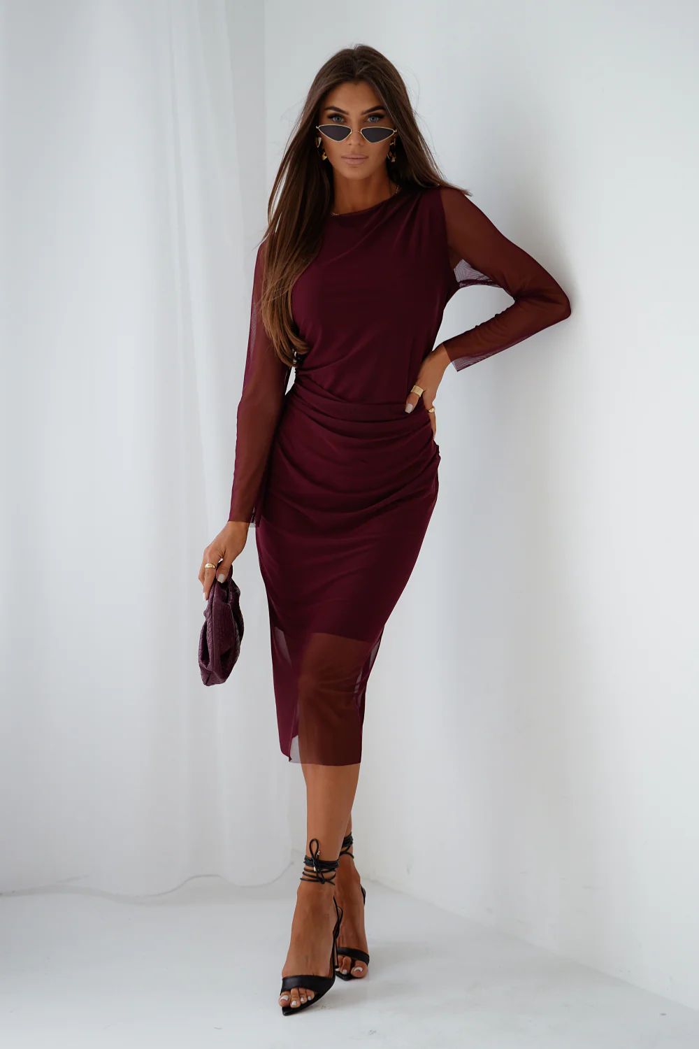 Sukienka Model Lush 363934751 Bordo - LaBalancia - obrazek 2