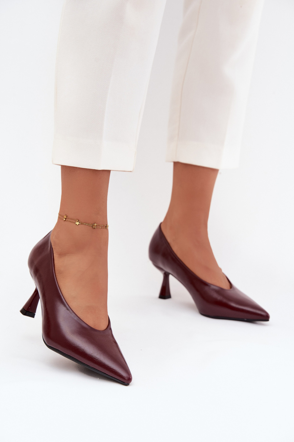 Czółenka Model Gavrielle 5645 Bordo - Step in style