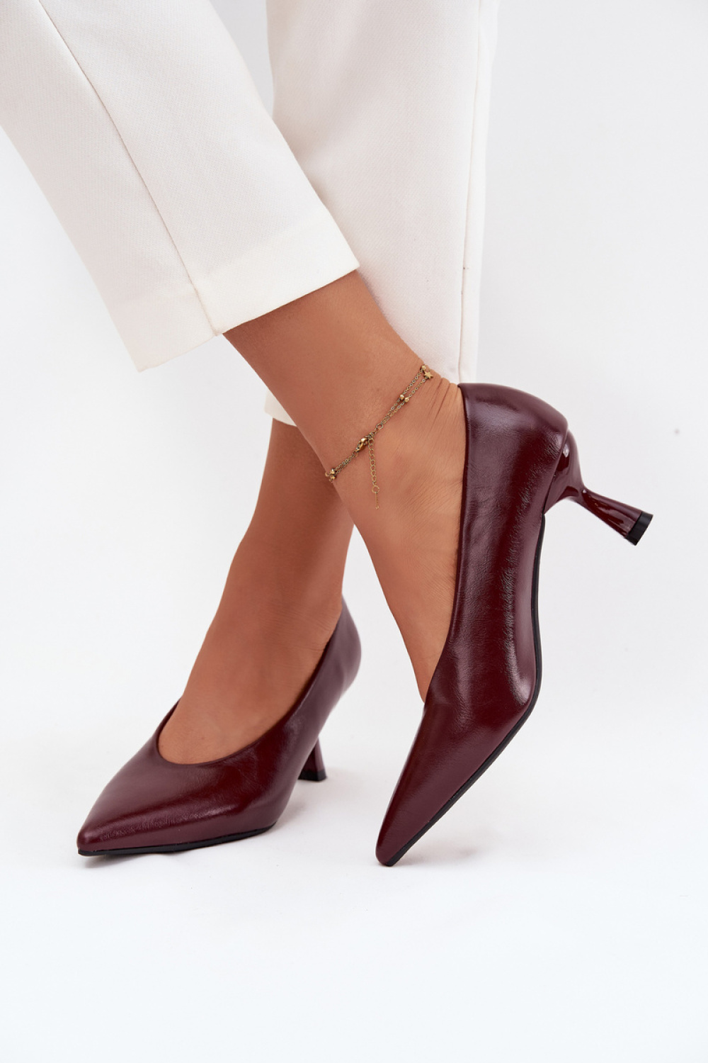 Czółenka Model Gavrielle 5645 Bordo - Step in style - obrazek 3