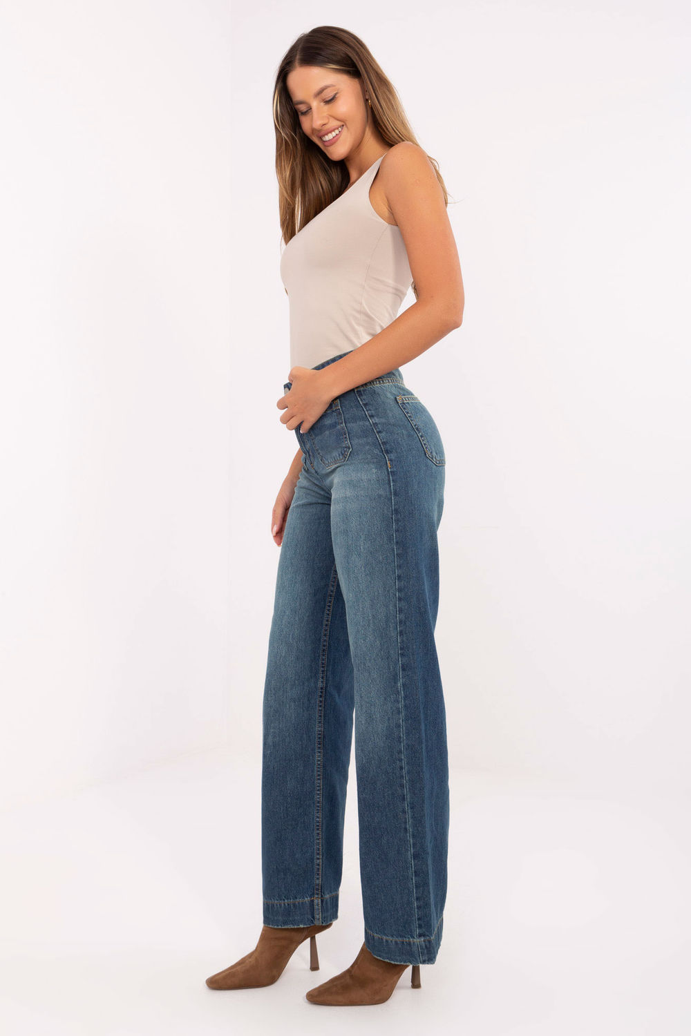 Spodnie Jeansy Damskie Model D80018BB62456D285 Dark Blue - Sublevel - obrazek 2