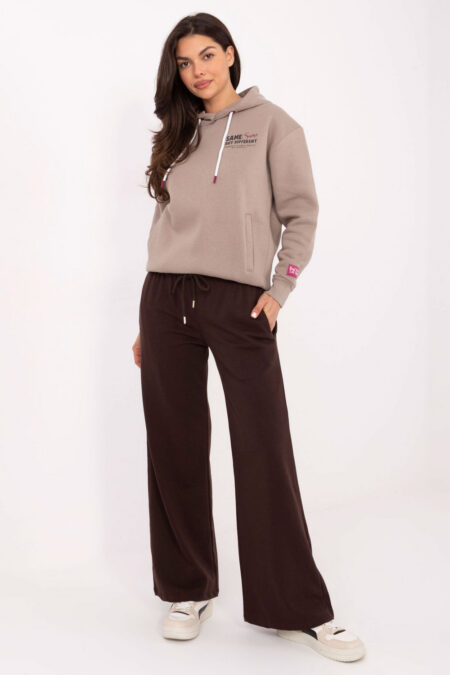 Spodnie Dresowe Model RV-DR-A590.08 Dark Brown - Relevance