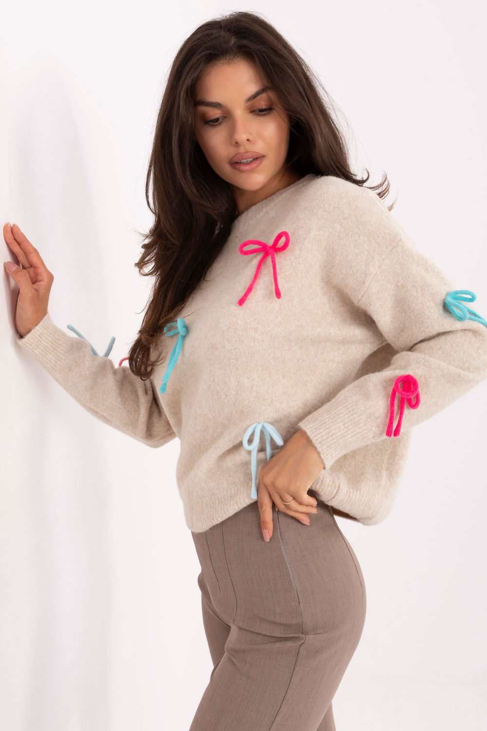 Sweter Damski Model PM-SW-SC82.41 Light Beige - Factory Price - obrazek 2