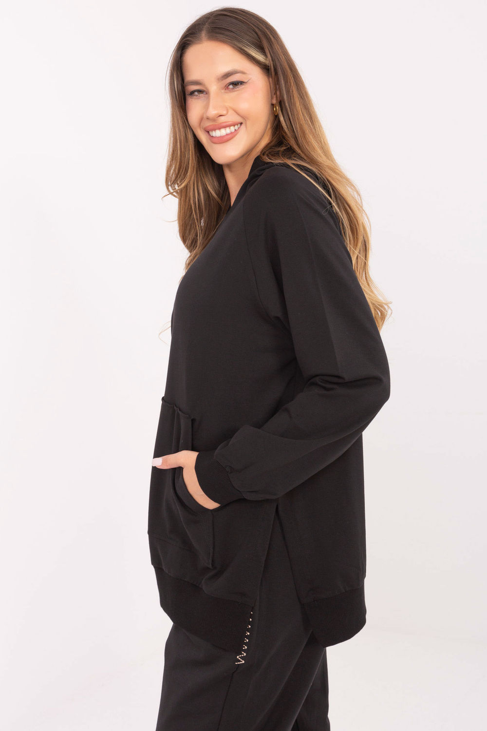 Bluza Damska Model RV-BL-A168.18 Black - Relevance - obrazek 2