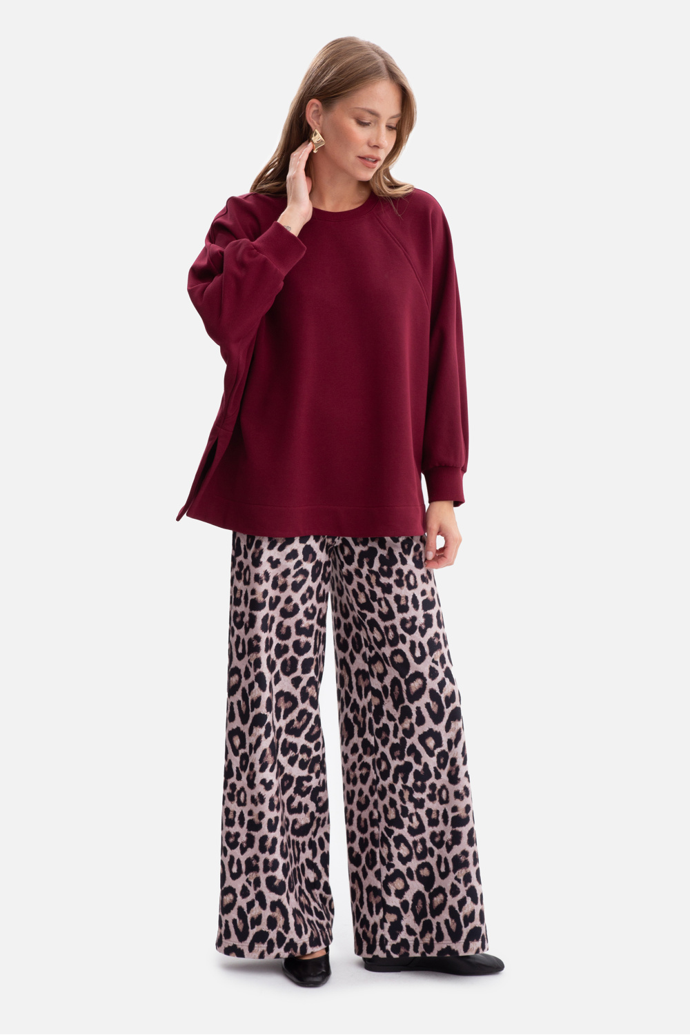Bluza Damska Model B306 Burgund - BeWear - obrazek 2