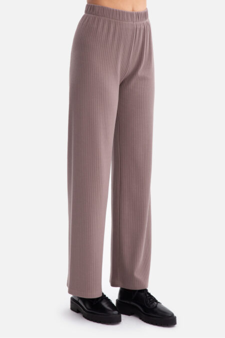 Spodnie Damskie Model B300 Cacao - BeWear