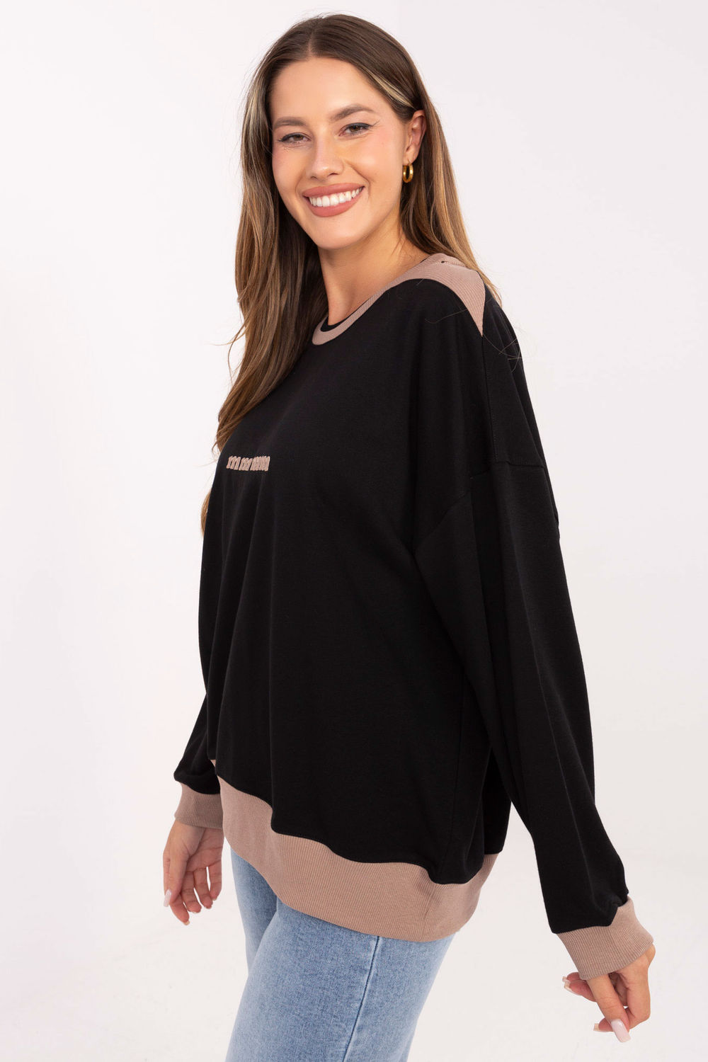 Bluza Damska Model RV-BZ-A878.51 Black - Relevance - obrazek 2