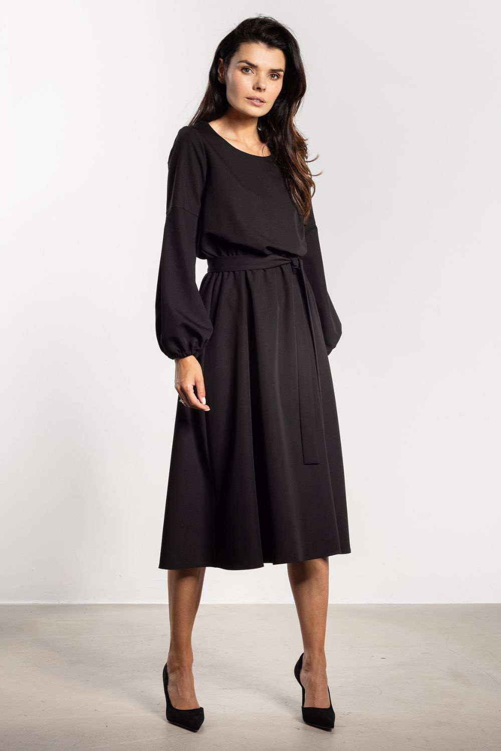 Sukienka Model A742 Black - awama - obrazek 2