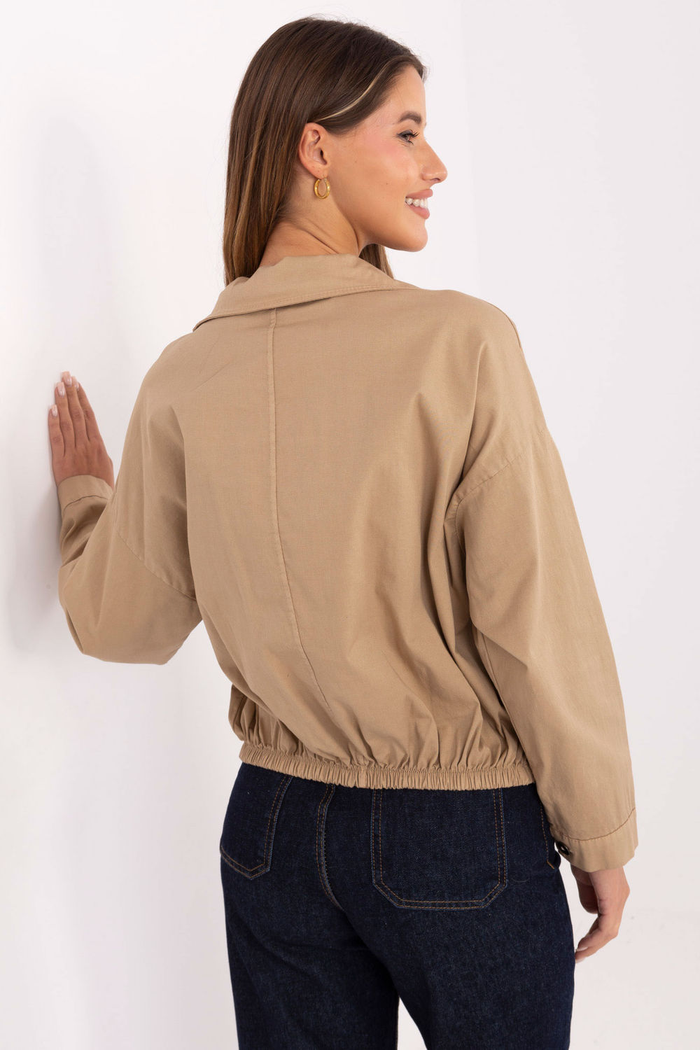 Koszula Damska Model IT-KS-FL9273.86 Camel - Rue Paris - obrazek 3