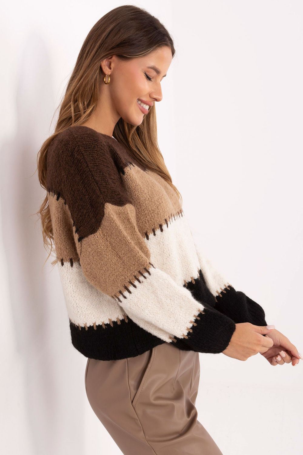 Sweter Damski Model MI-SW-2309.95 Brown - Italy Moda - obrazek 2