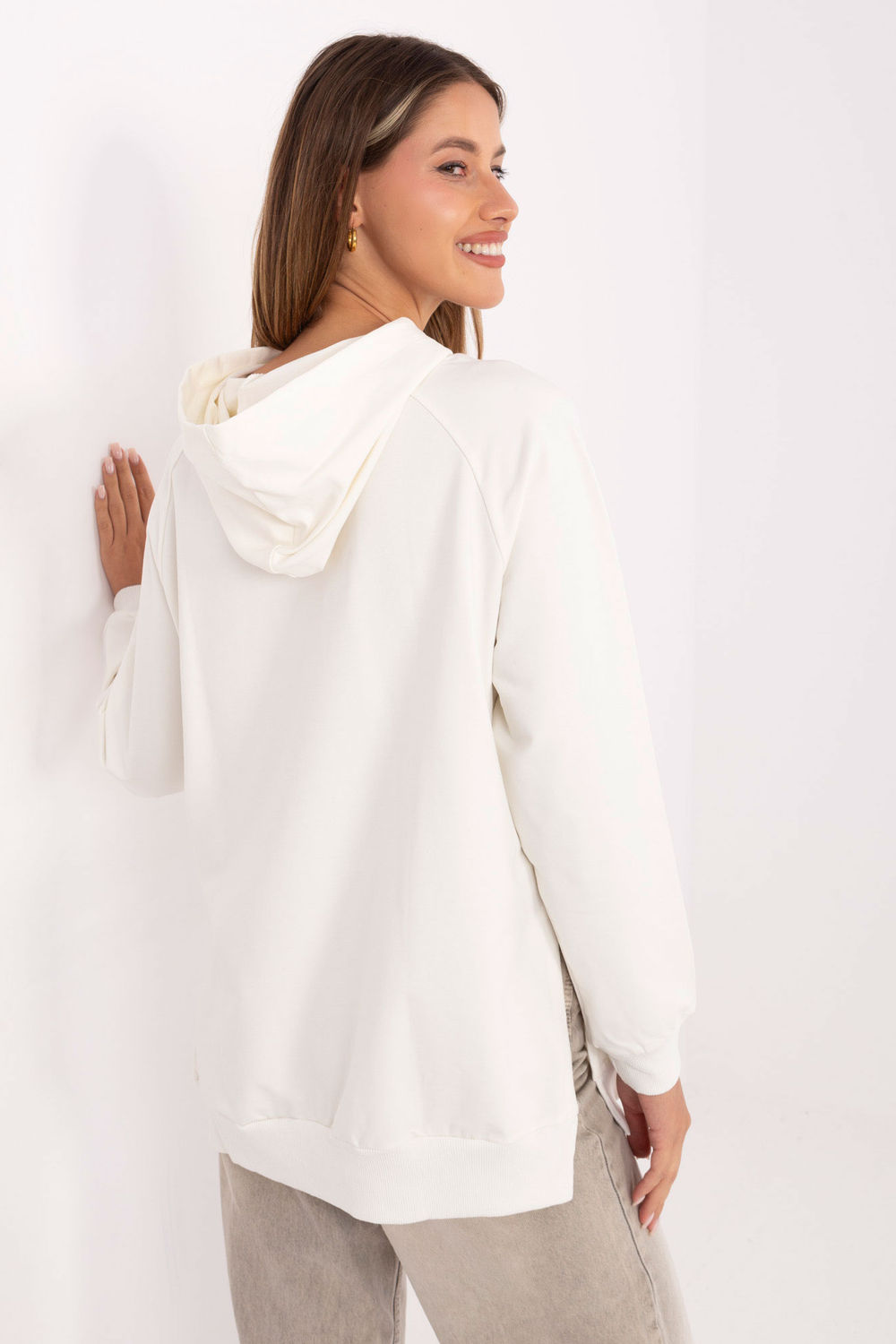 Bluza Damska Model RV-BL-A168.18 Ecru - Relevance - obrazek 3