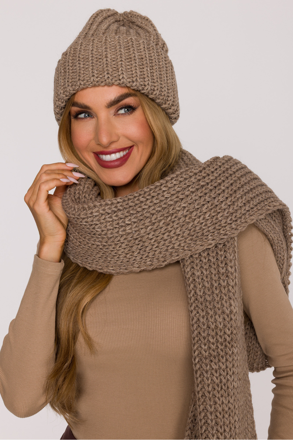 Szal Model MOE896 Beige - Moe - obrazek 2