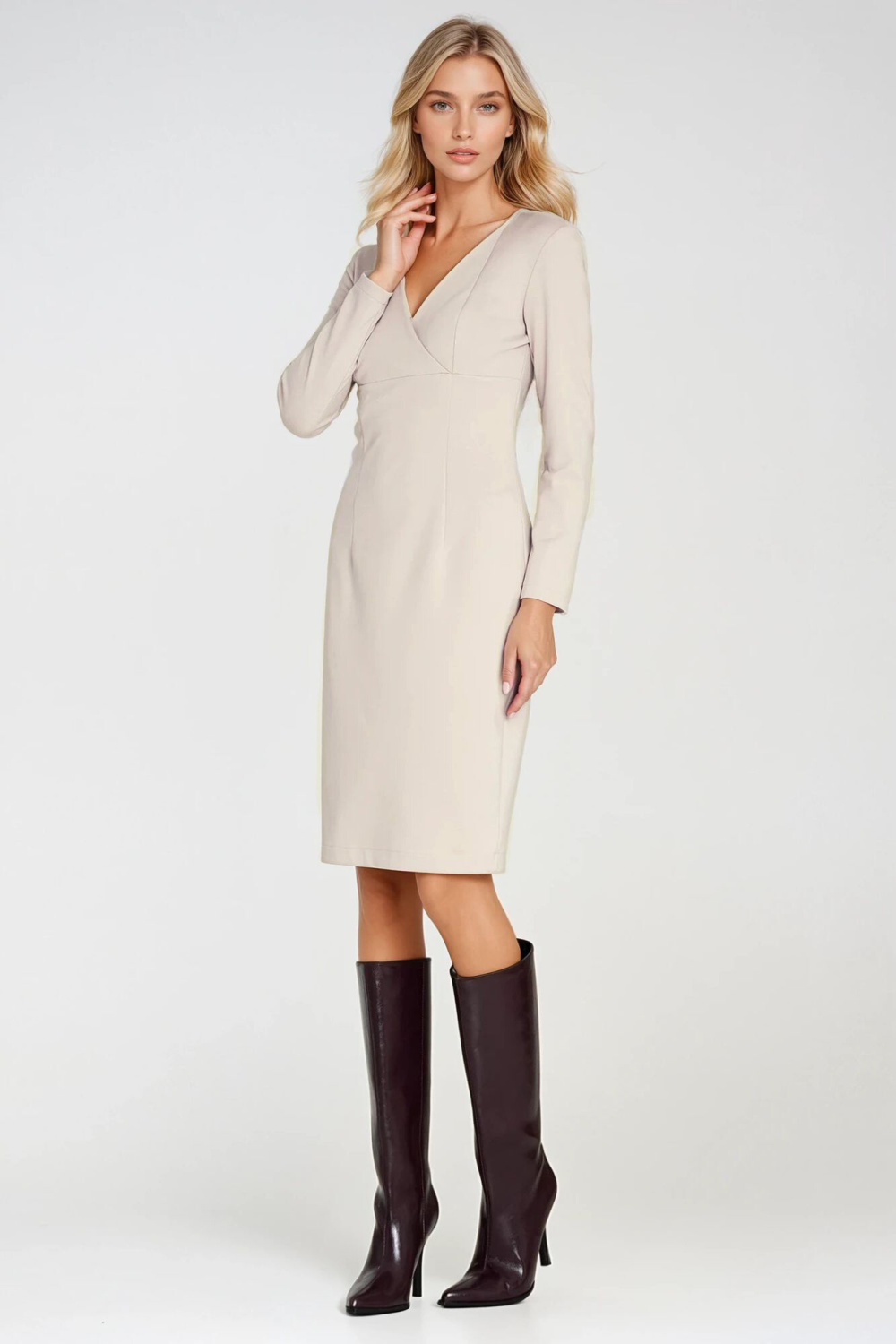 Sukienka z kopertowym dekoltem S276 Beige - Nife - obrazek 2