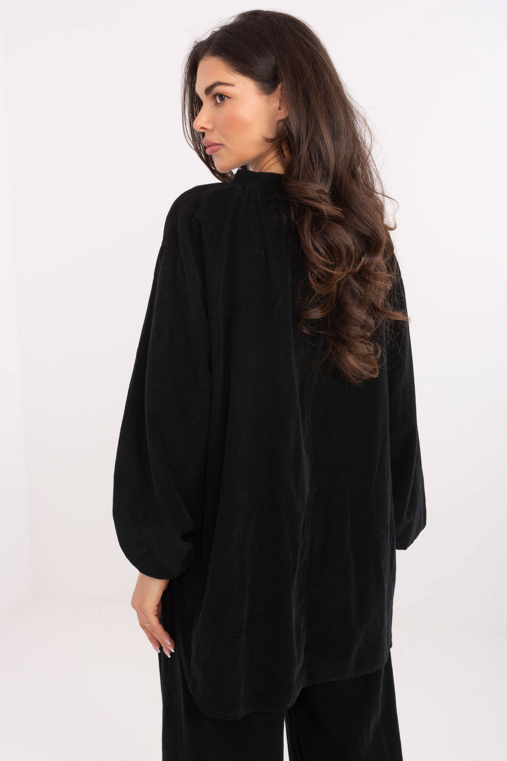 Bluzka Model IT-KS-233607.63 Black - Italy Moda - obrazek 3