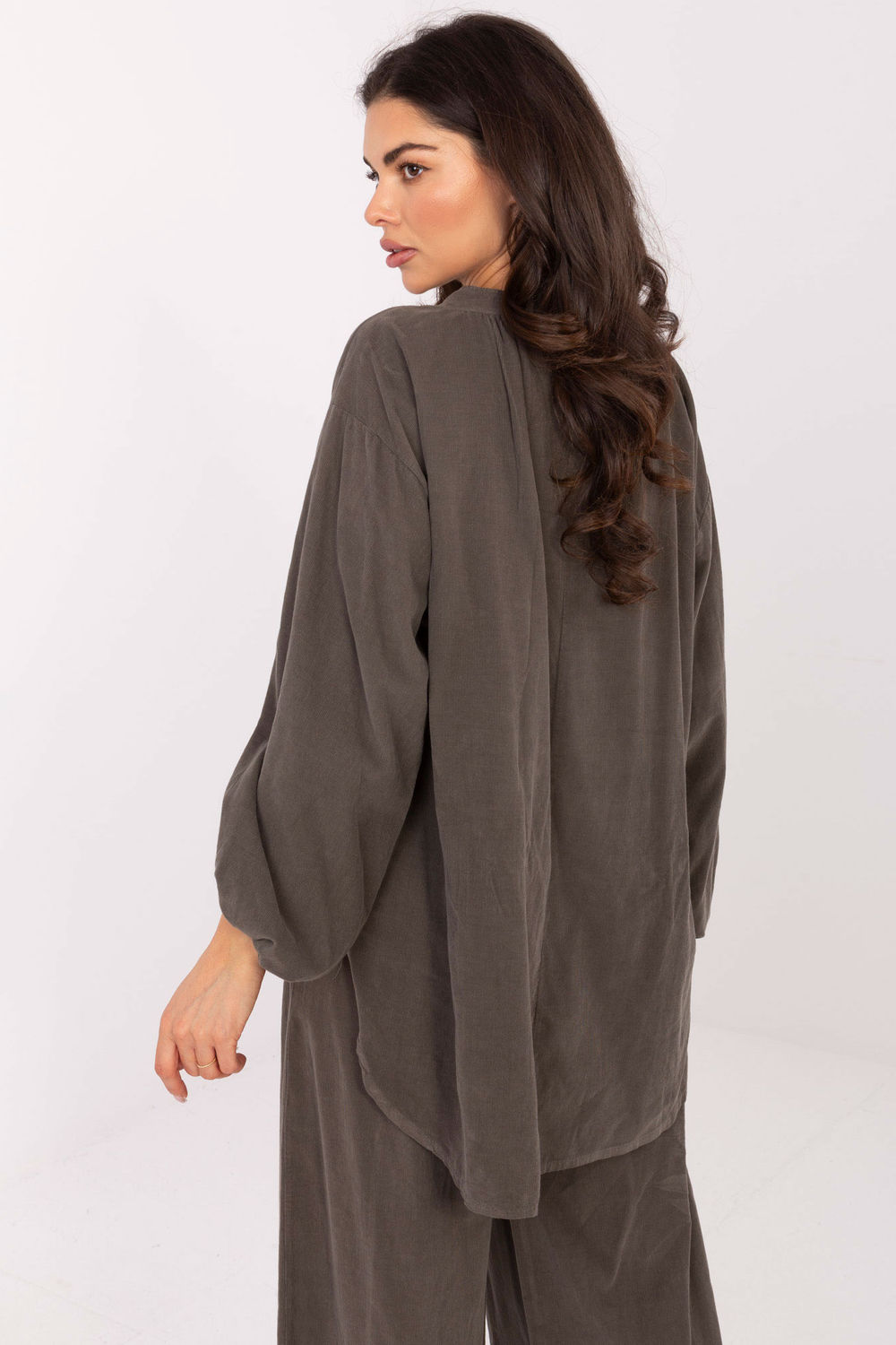 Bluzka ModelIT-KS-233607.63 Dark Khaki - Italy Moda - obrazek 3