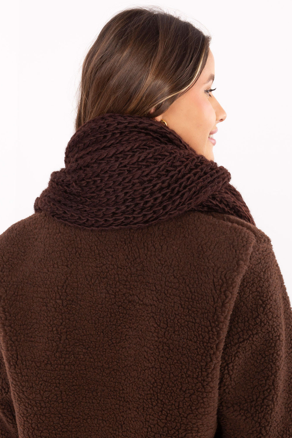 Szalik Model AT-SZ-S-2203.87 Dark Brown - AT - obrazek 3