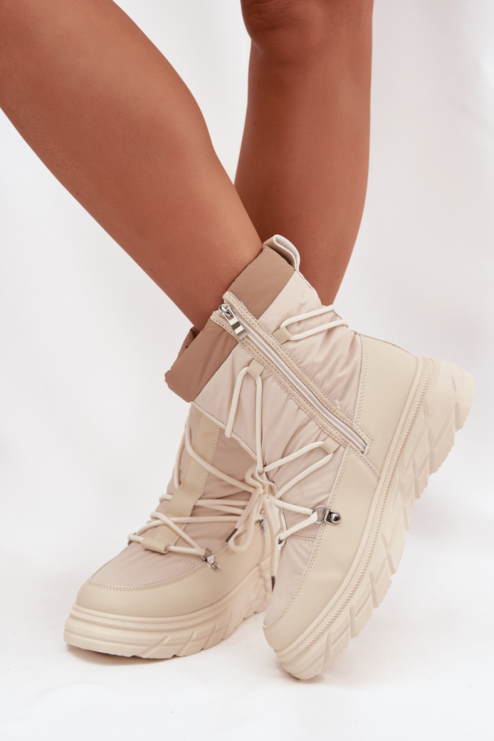 Śniegowce Model Lee Cooper LCJ-25-44-3931 Beige - Step in style - obrazek 3