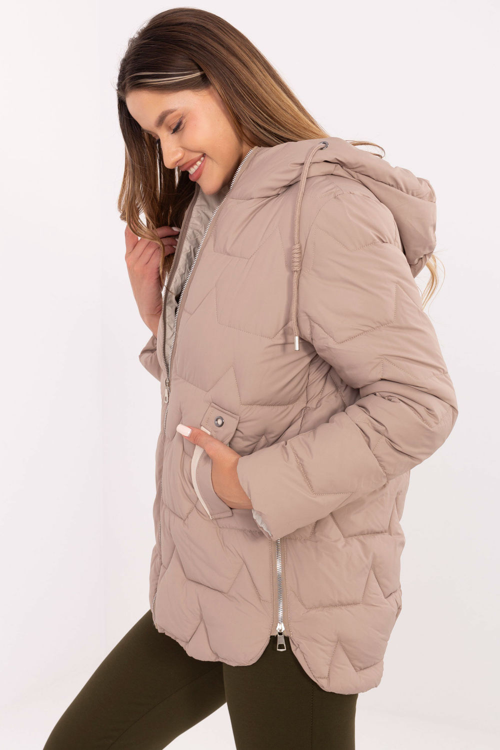 Kurtka Damska Model MBM-KR-2519.21 Dark Beige - MBM - obrazek 2