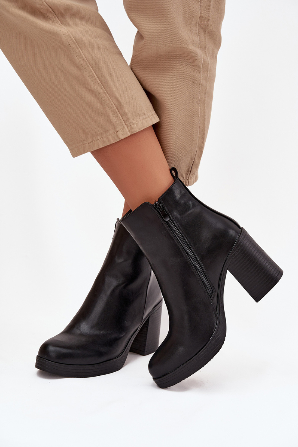 Botki Model Ryselle JH23-97 Black - Step in style - obrazek 3