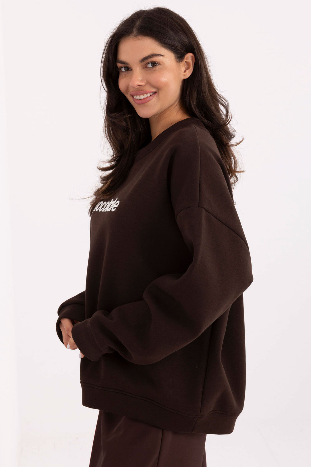 Bluza Damska Model RV-BL-A1036.22 Dark Brown - Rue Paris - obrazek 2