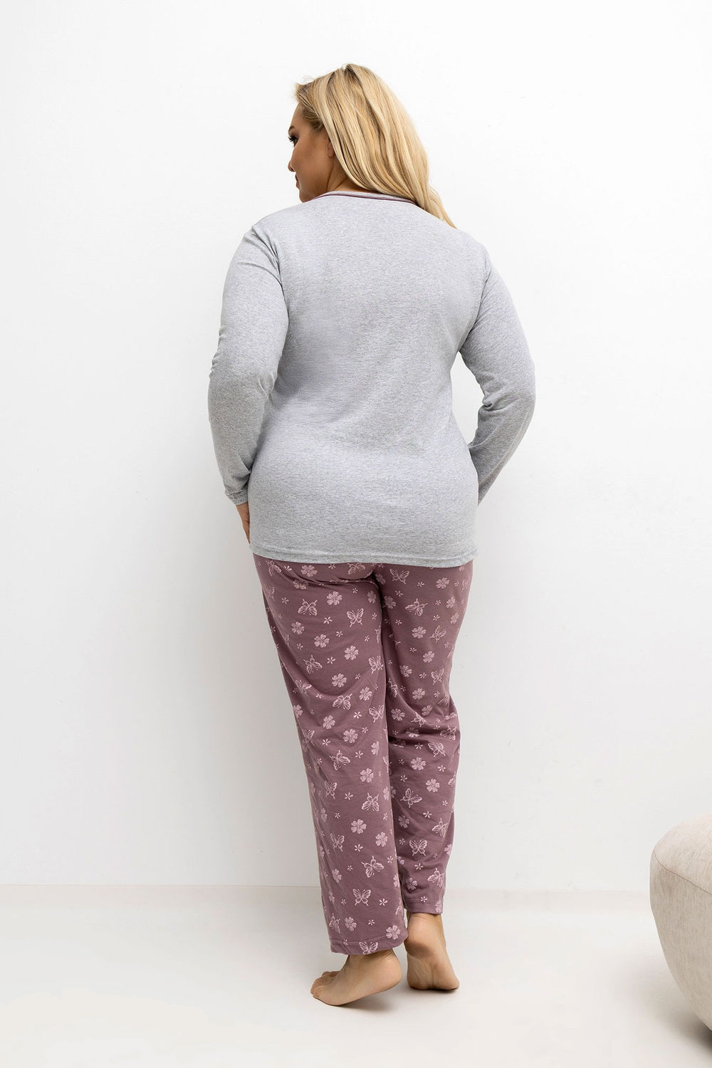 Piżama Damska Plus Size Model DU-PI-FP-500.25 Grey - Forever Pink - obrazek 2