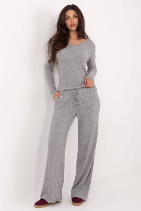 Spodnie Damskie Model SM-SP-A1572.16 Grey - Factory Price