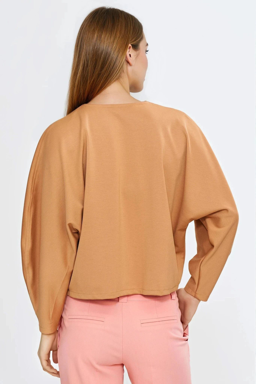 Bluzka oversize z balonowymi rękawami B214 Carmel - Nife - obrazek 3