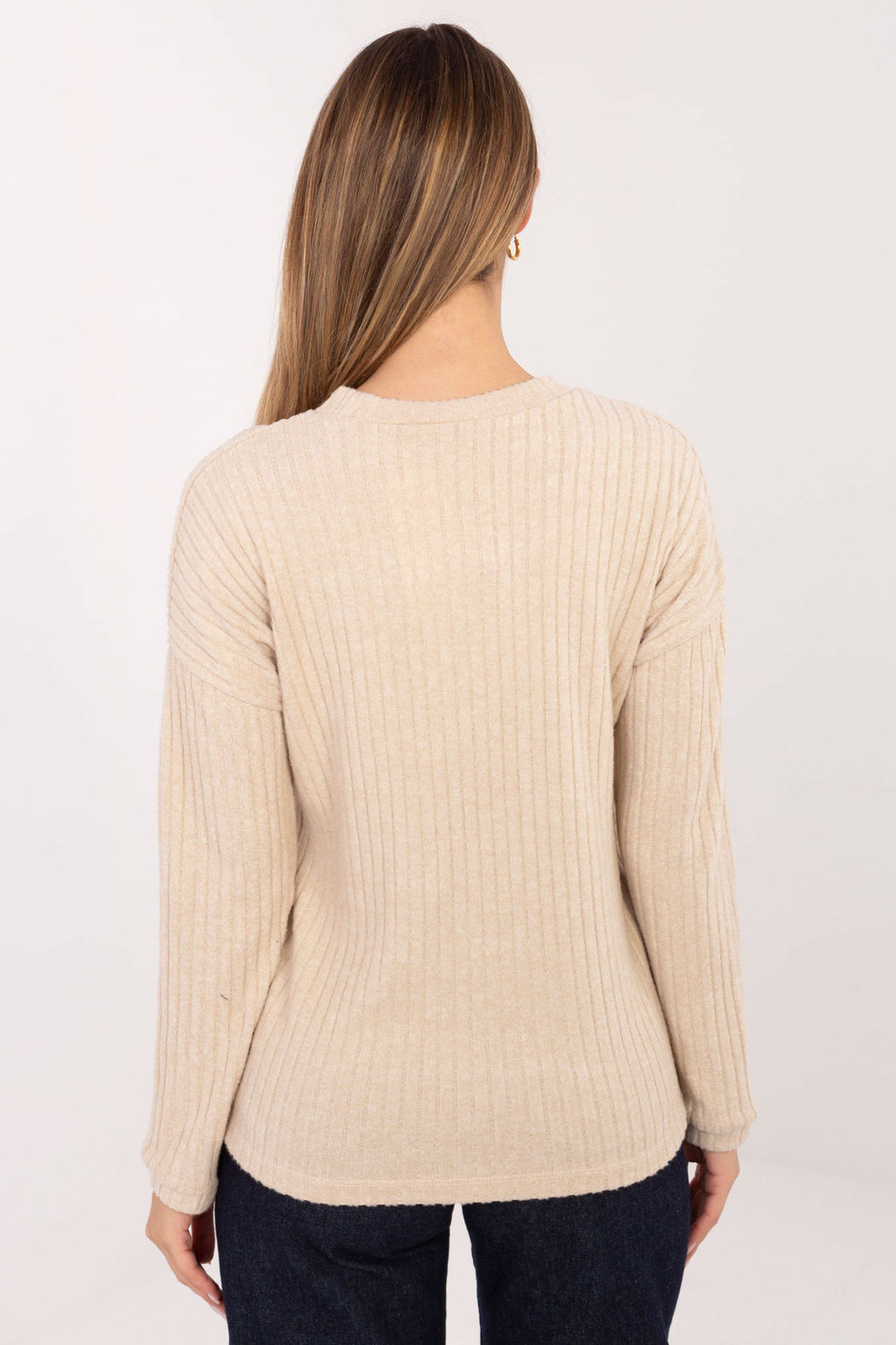 Sweter Damski Model RV-SW-A1026.52 Beige - Relevance - obrazek 3