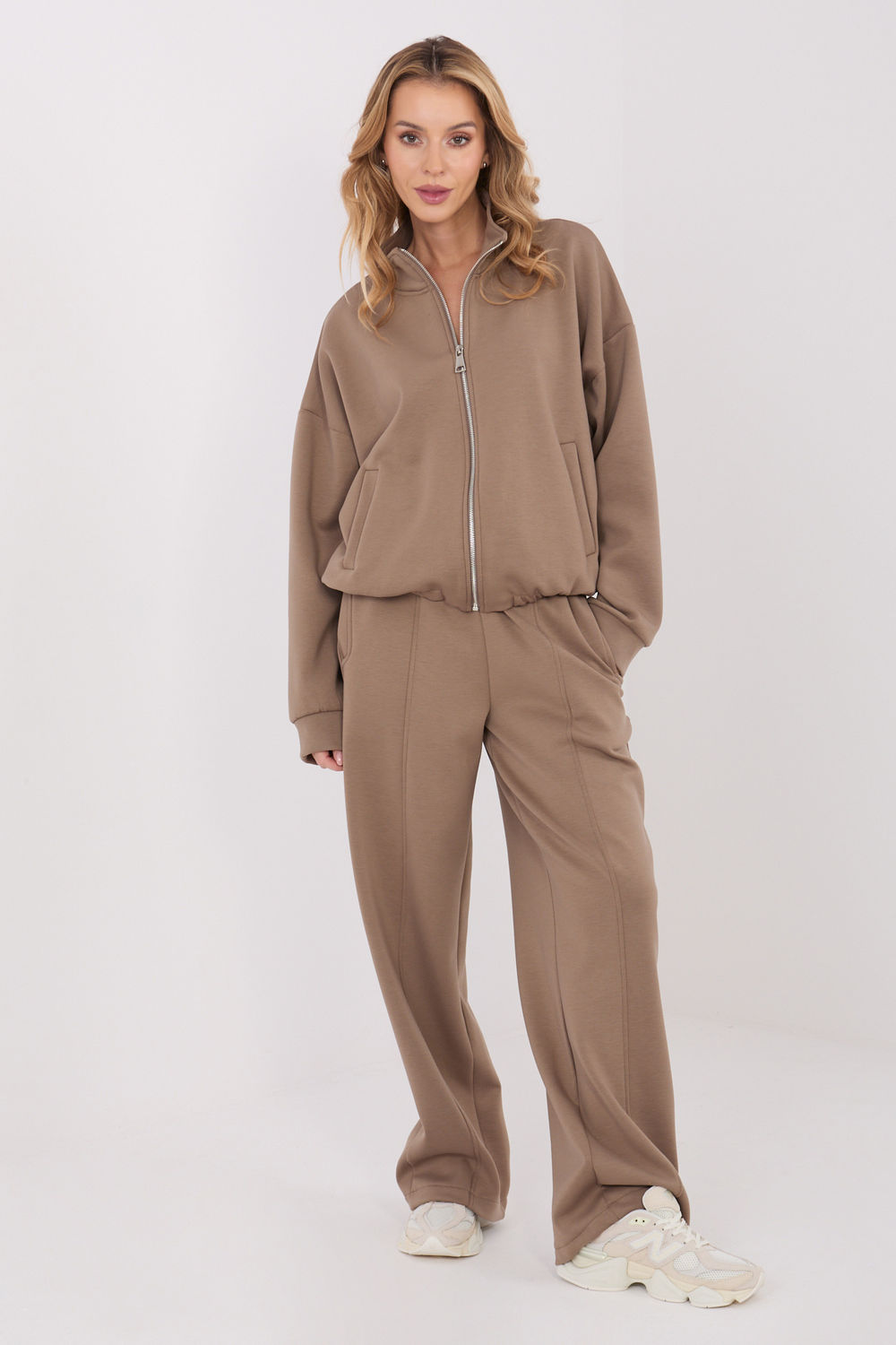 Bluza Damska Model SM-BL-A1562.33 Dark Beige - Factory Price - obrazek 2