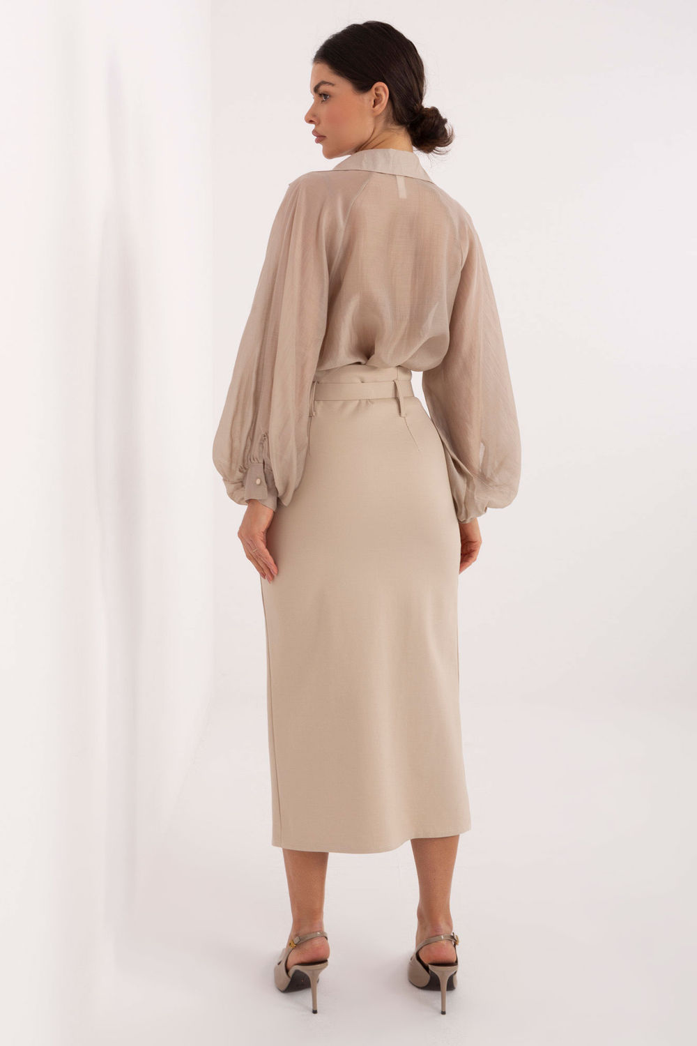 Spódnica Model IT-SD-FL7393.26 Beige - Rue Paris - obrazek 3