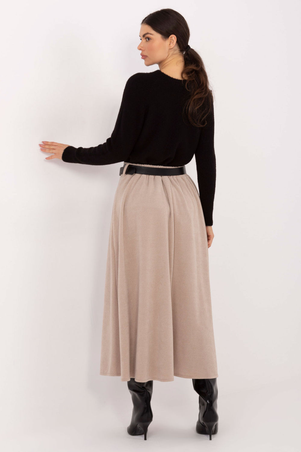 Spódnica Model IT-SD-FL9850.12 Beige - Rue Paris - obrazek 3