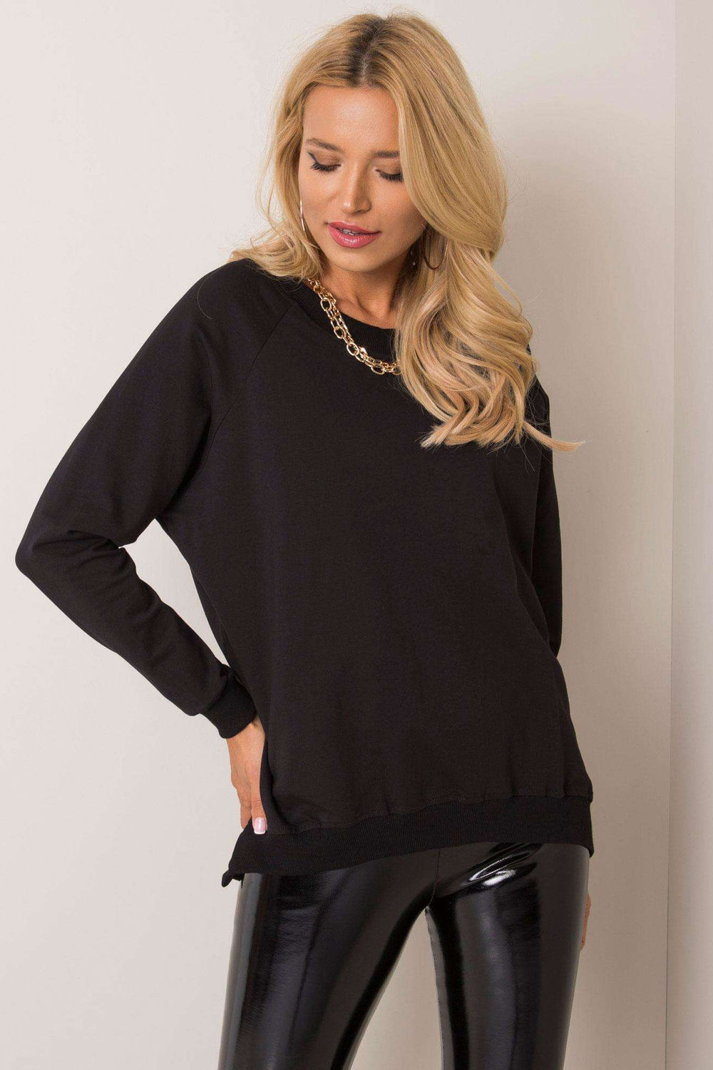 Bluza Damska Model RV-BL-5850.11X Black - Rue Paris