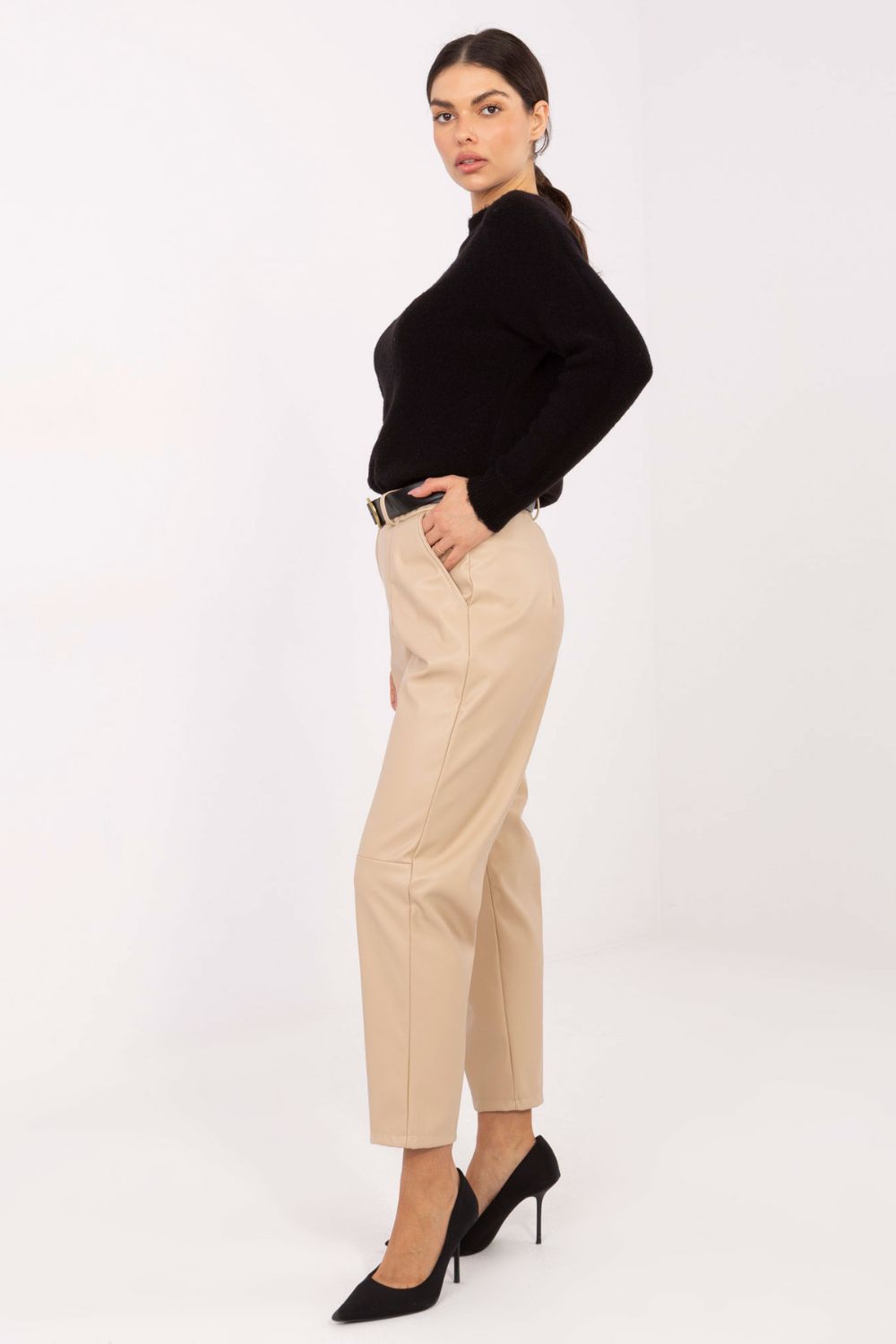 Spodnie Damskie Model IT-SP-FL8576.06P Light Camel - Rue Paris - obrazek 3