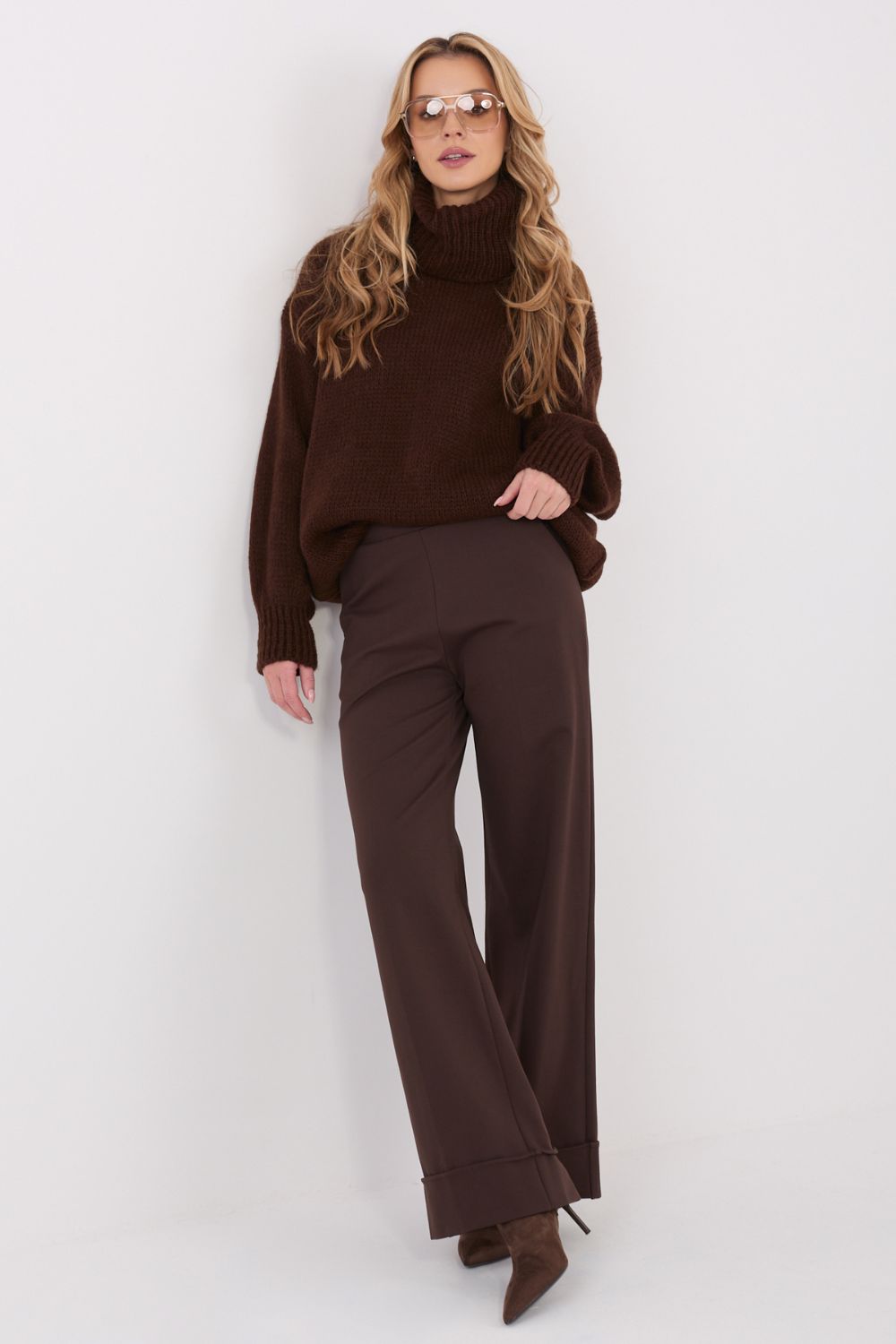 Spodnie Damskie Model IT-SP-FL9877.64 Dark Brown - Rue Paris - obrazek 4