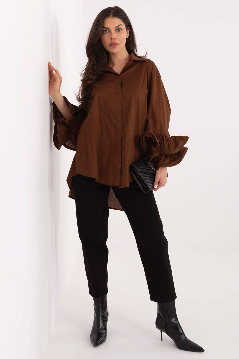 Koszula Damska Model IT-KS-8381.56 Brown - Italy Moda - obrazek 2