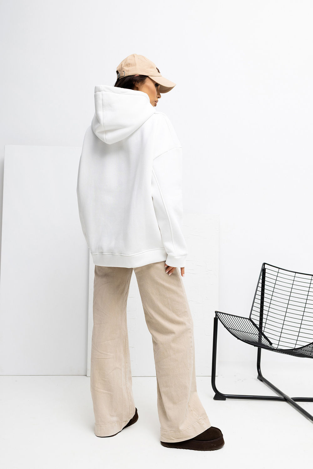 Bluza Damska Model RV-BL-A1039.22 Ecru - Rue Paris - obrazek 3