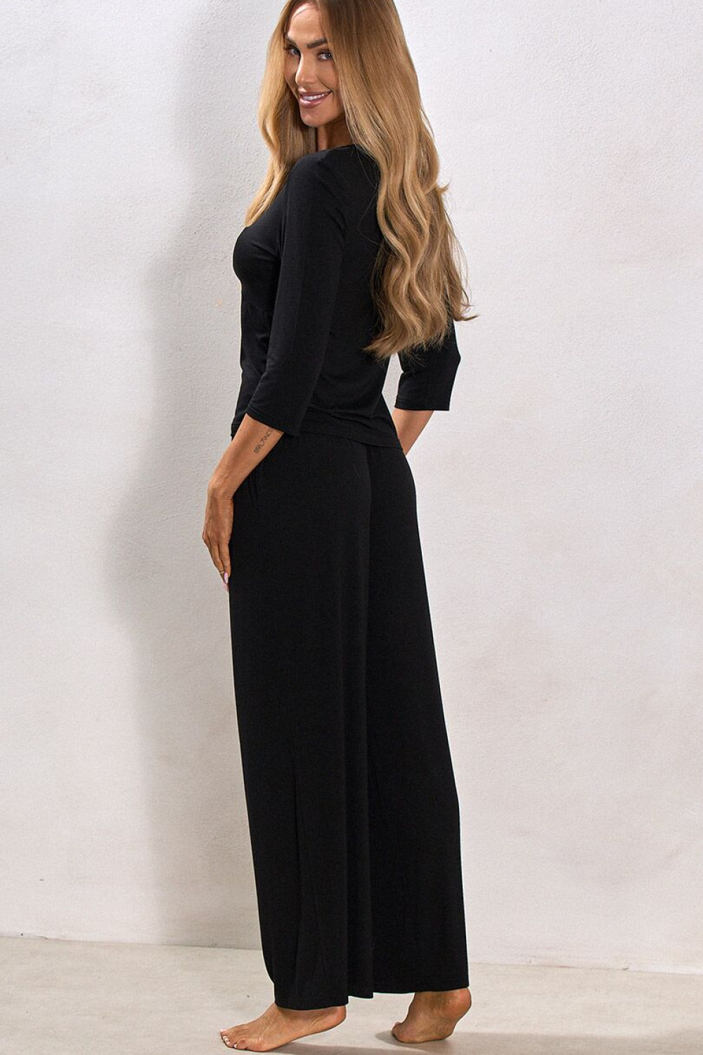 Piżama Damska Model Long Soft Skims 223575 Black - Pure Sin - obrazek 3