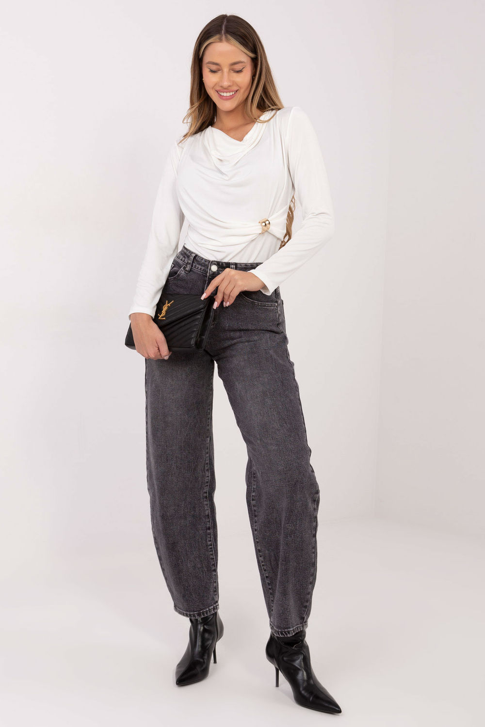 Bluzka Model MI-BZ-62492.32 Ecru - Italy Moda - obrazek 2