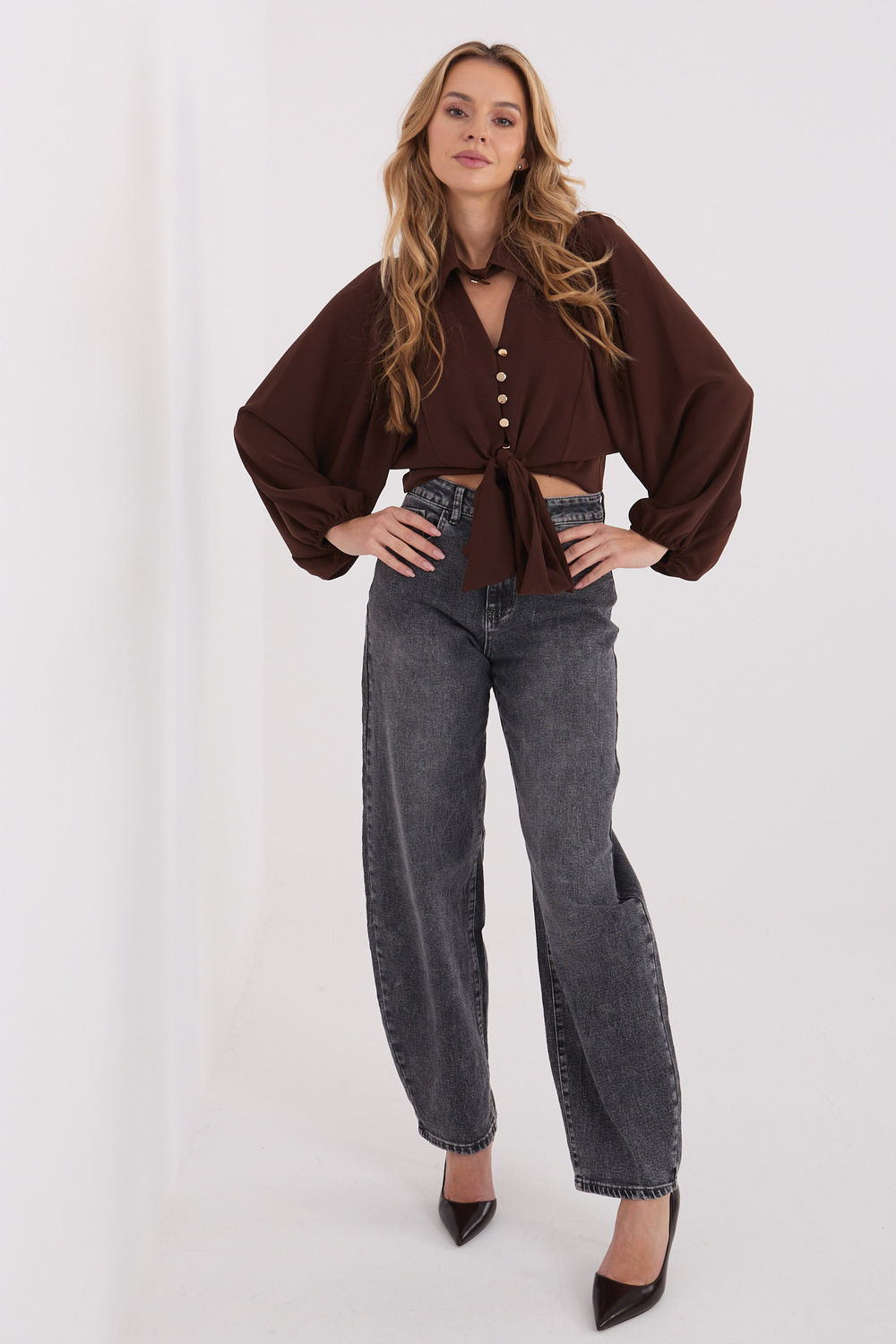 Koszula Damska Model MI-BZ-3304.12 Brown - Italy Moda - obrazek 2