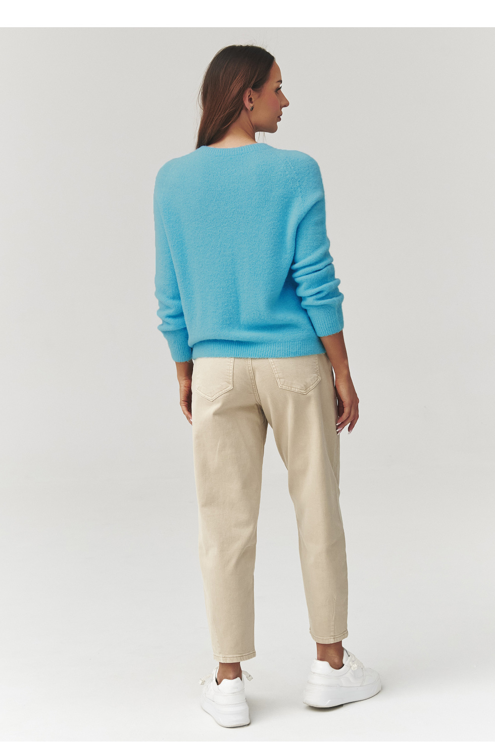 Sweter Damski Model C40 Błękit - Makadamia - obrazek 3