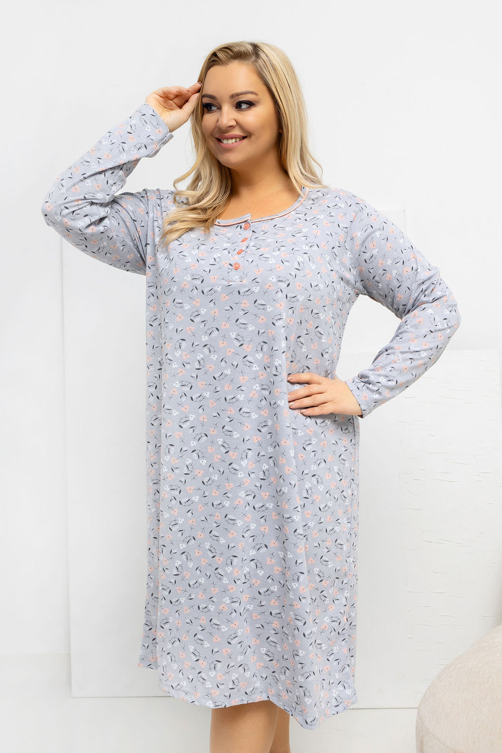 Koszula Nocna Plus Size Model DU-KN-FP-602.15 Grey - Forever Pink
