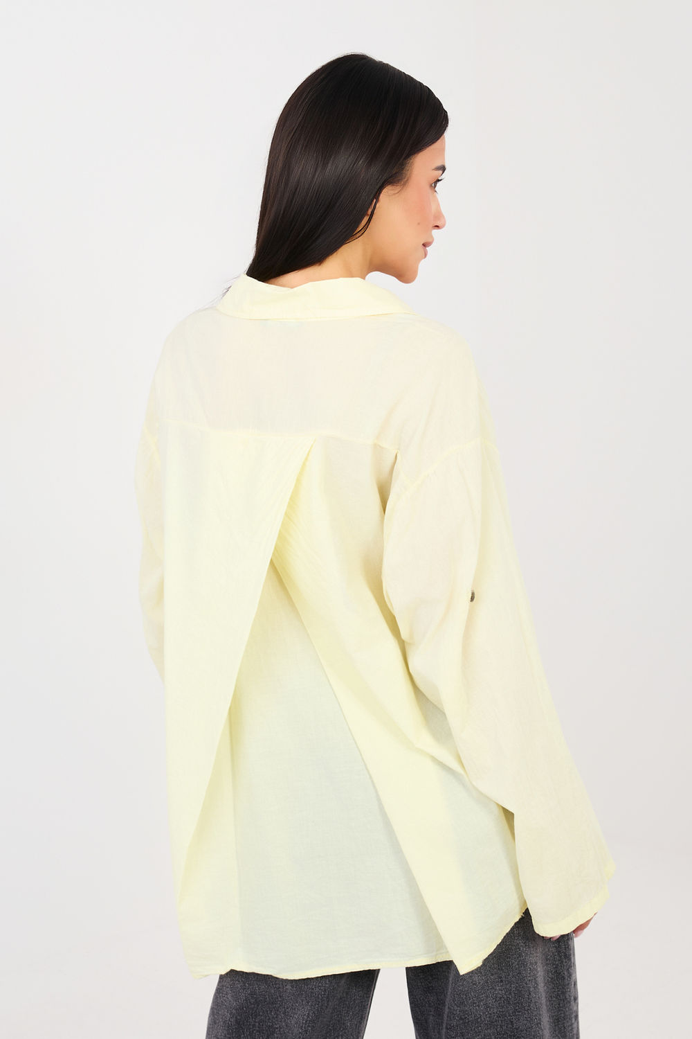 Koszula Damska Model IT-KS-6704.25 Light Yellow - Factory Price - obrazek 3