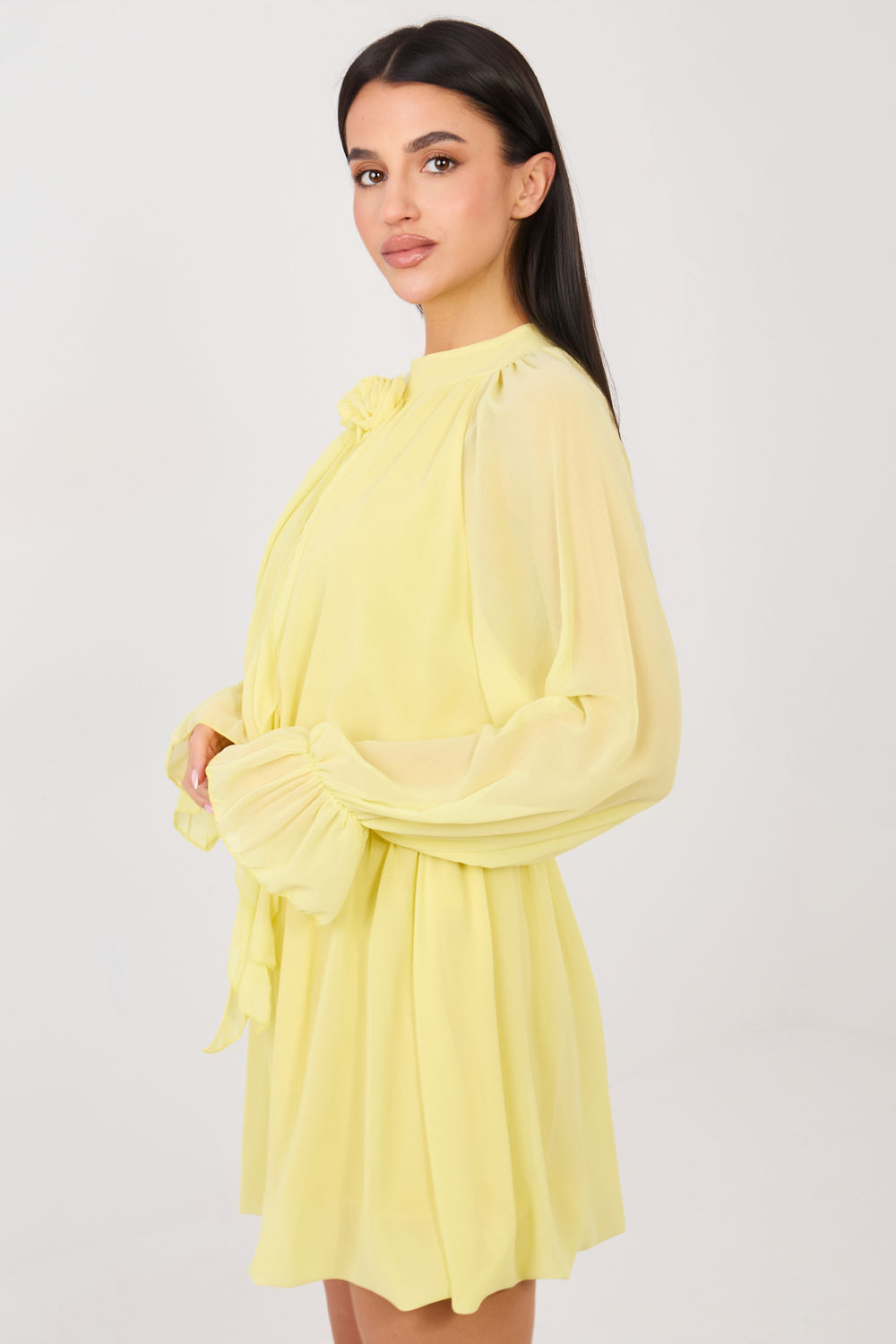 Sukienka Model MI-SK-A1554.67 Light Yellow - Rue Paris - obrazek 3