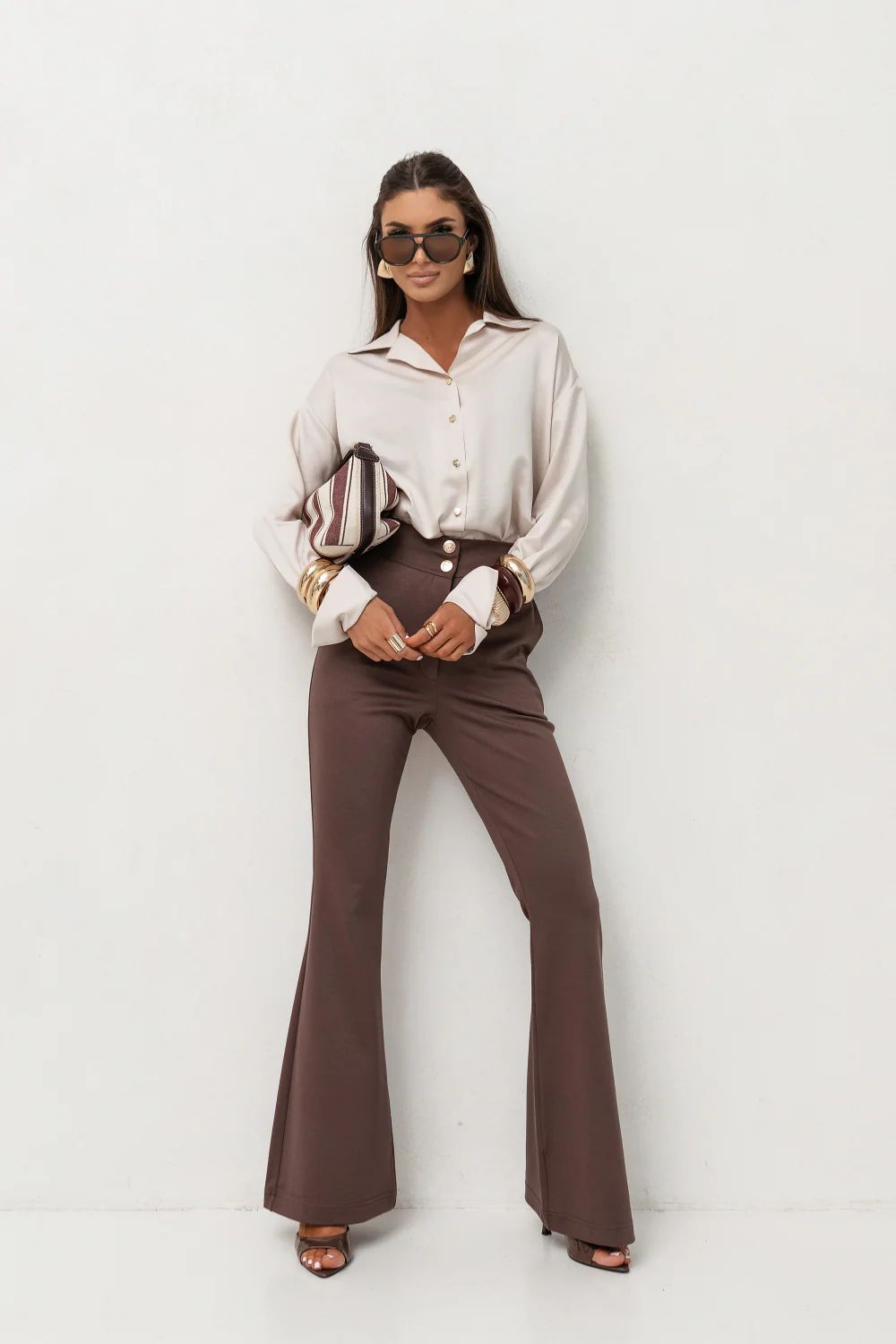Koszula Damskie Model Maddie Satyna 490073540 Beige - LaBalancia - obrazek 2