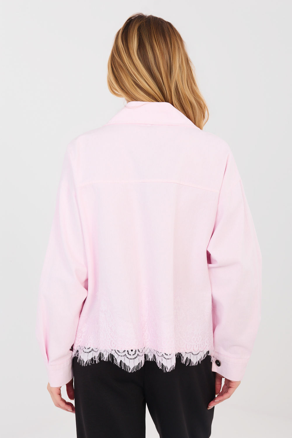 Kurtka Damska Model IT-KR-FL10001.54 Light Pink - Rue Paris - obrazek 3